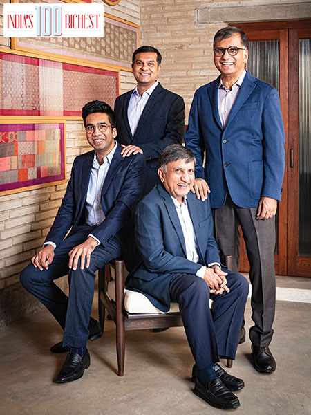 (Clockwise from front) Sudhir Mehta (seated), chairman emeritus, Torrent Group (pharmaceuticals & power), Aman Mehta, director, Torrent Pharmaceuticals, Varun Mehta, director, Torrent Power, and Samir Mehta, chairman, Torrent Power & Torrent Pharmaceuticals
Image: Mexy Xavier